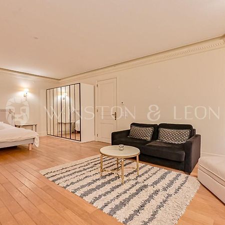 Appartement Paris 7E Invalides Tour Eiffel Exterior foto